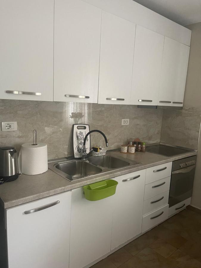 Anna'S Apartment Tiranë Eksteriør bilde